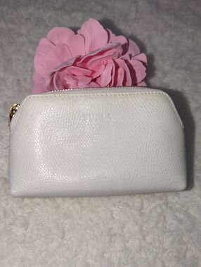 Furla- White Textured Leather Cosmetic Pouch Make Up Bag